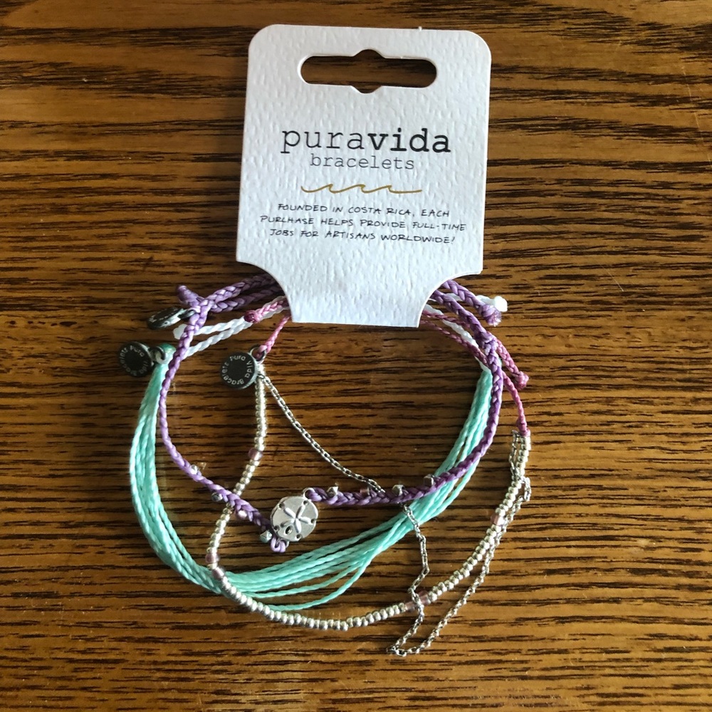 Set of Puravida bracelets!
